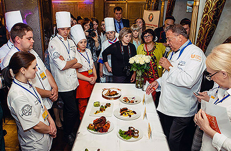 Третий фестиваль русской кухни «Золотое кольцо»